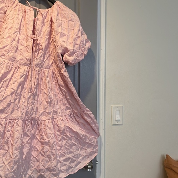 Sold Out NWOT  Hyacinth House Tnuck Pink Diamond Textured Isabella Mini … - Picture 10 of 17